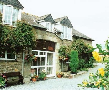 The Grange Accommodation, Waye Farm, Ermington, Devon Holbeton Bagian luar foto