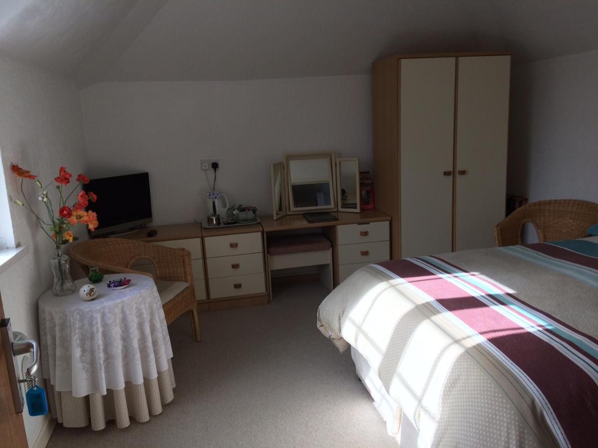 The Grange Accommodation, Waye Farm, Ermington, Devon Holbeton Bagian luar foto